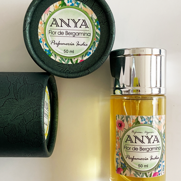 Flor de Bergamina. 50ml Perfume amaderado y ligeramente cítrico - Imagen 4